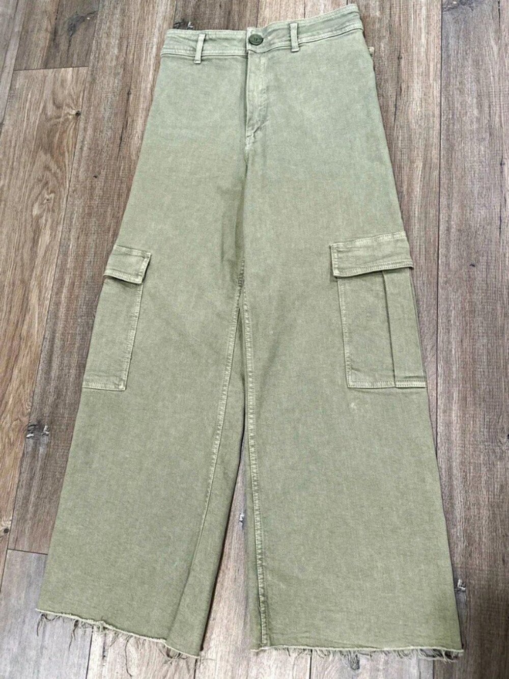 Zara Women’s Size 6 Olive Green Cargo Utility Straight Leg Pants Raw Hem